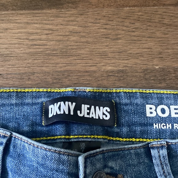 DKNY jeans/denim - Picture 3 of 5